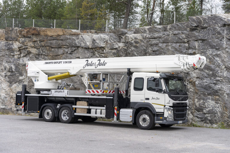 Bronto Skylift 56 XR