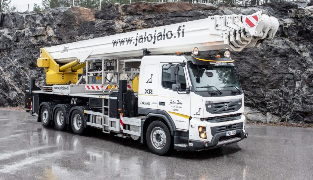 Bronto Skylift S 65 XR