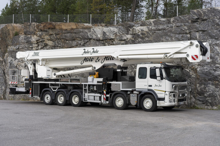 Bronto Skylift 90 HLA